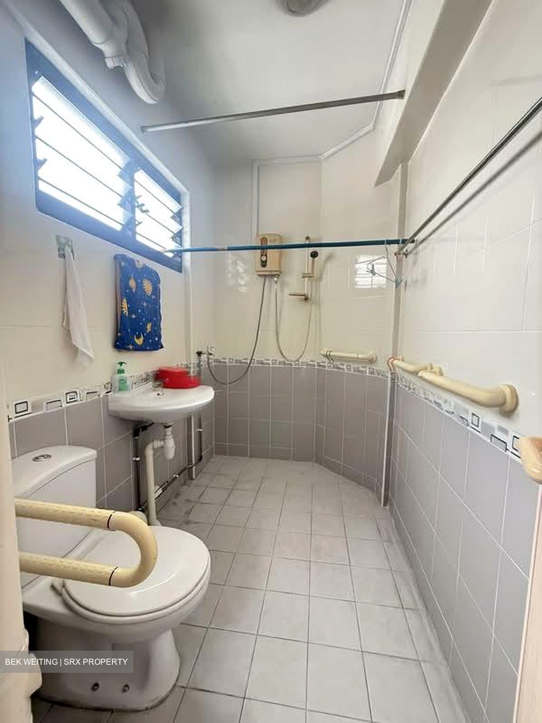 Blk 330 Jurong East Avenue 1 (Jurong East), HDB 4 Rooms #547425621